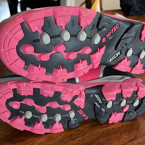 HiTec Pink Thinsulate Snow Boots Size 6 - Picture 3 of 4